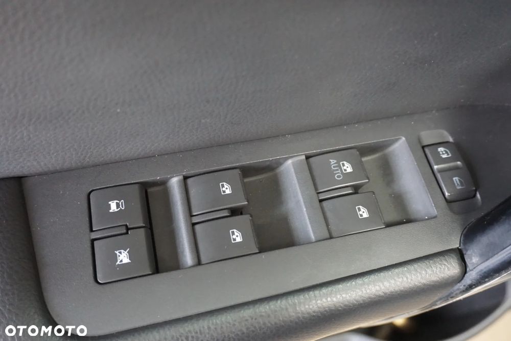 Chevrolet Captiva 2.4 2WD 5 Sitzer LS - 28