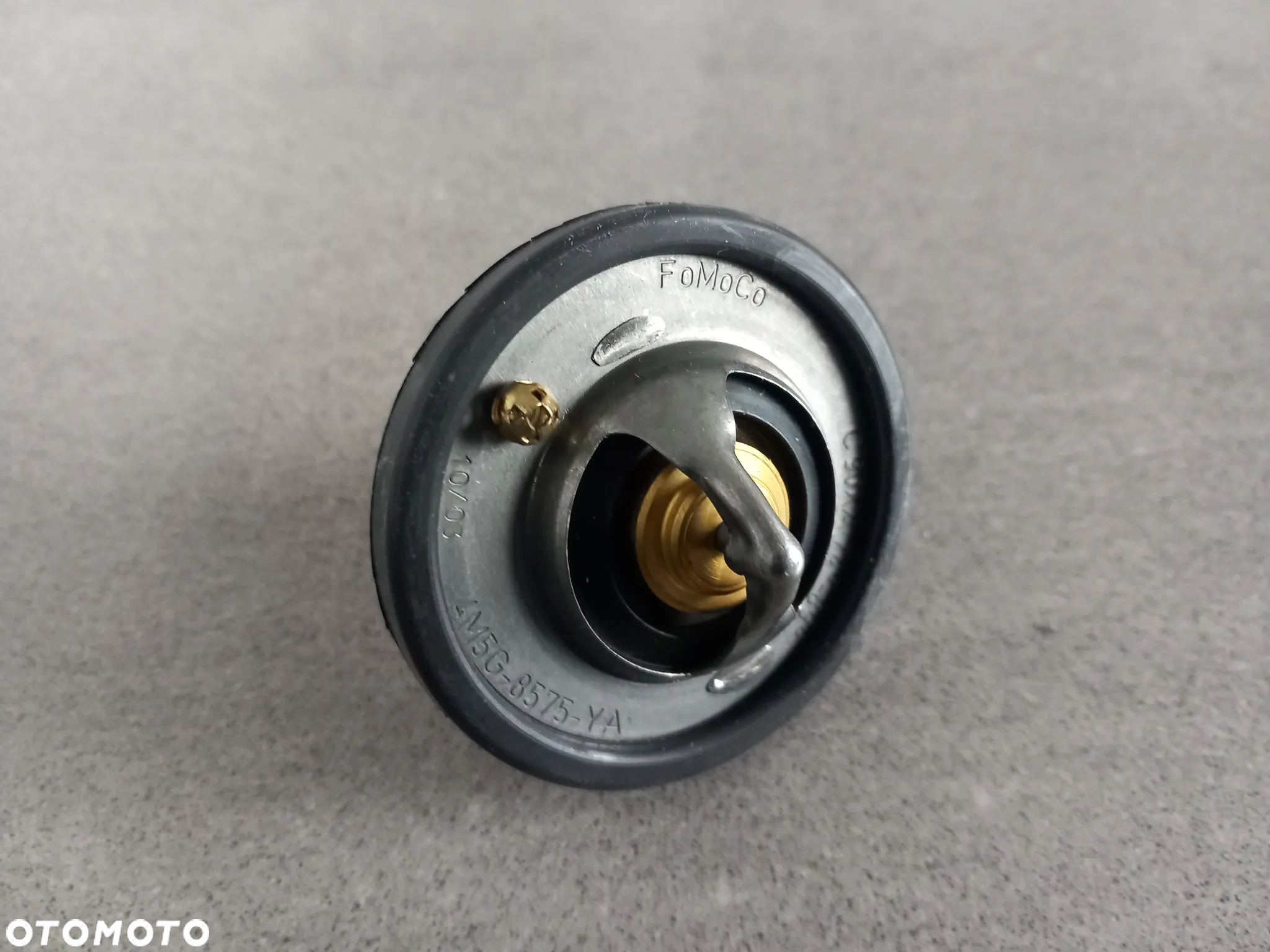 Termostat Ford 1.4, 1.6 DOHZ ZETEC Motorcraft 1306001 - 3
