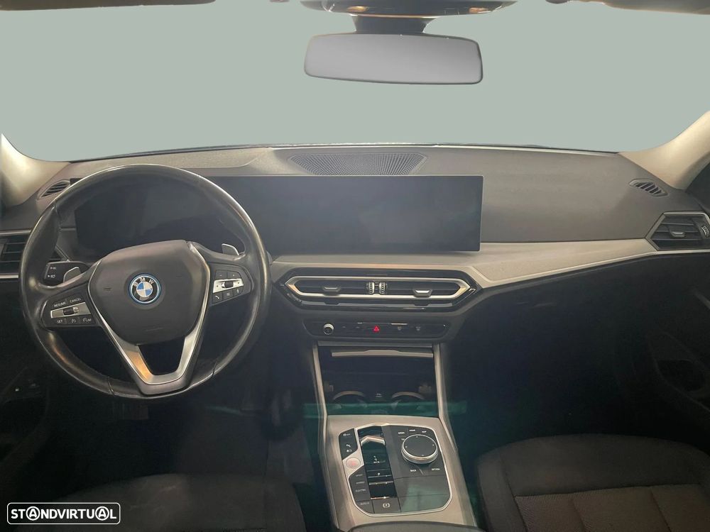 BMW 320 e Line Sport Auto - 7