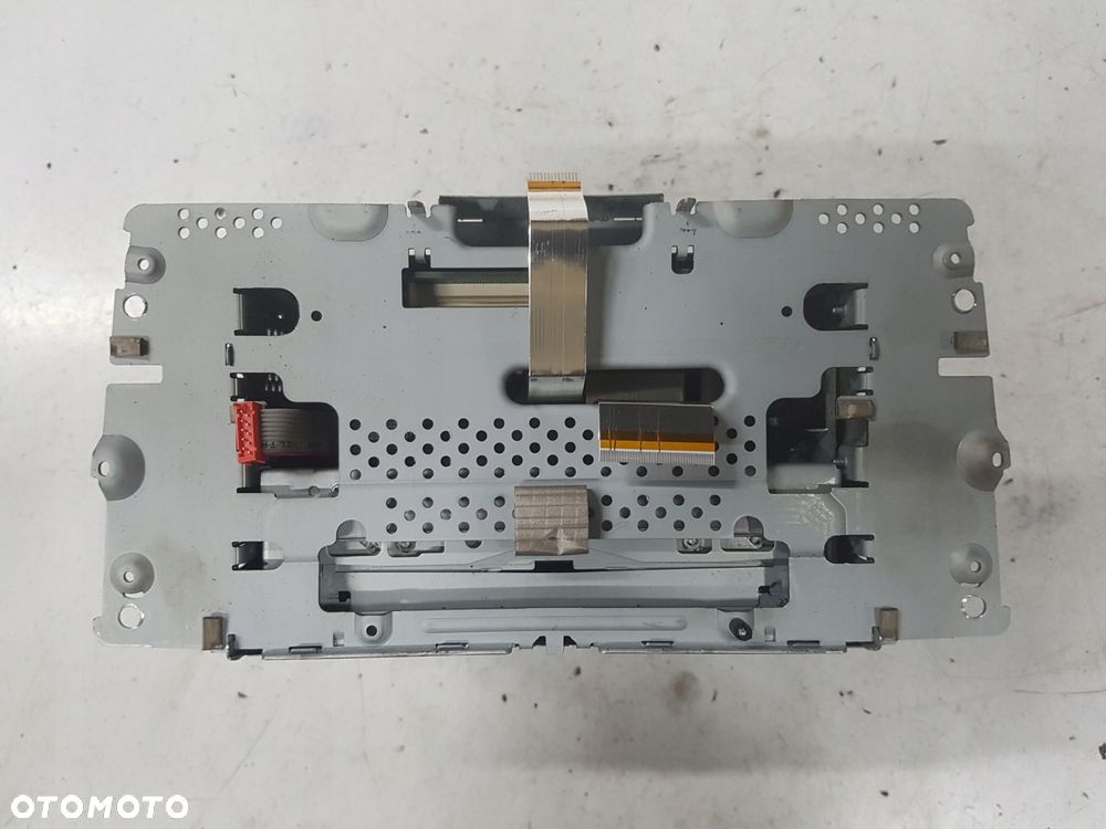 SUPERB 2 II LIFT 13-15r RADIO CD RADIOODTWARZACZ - 1