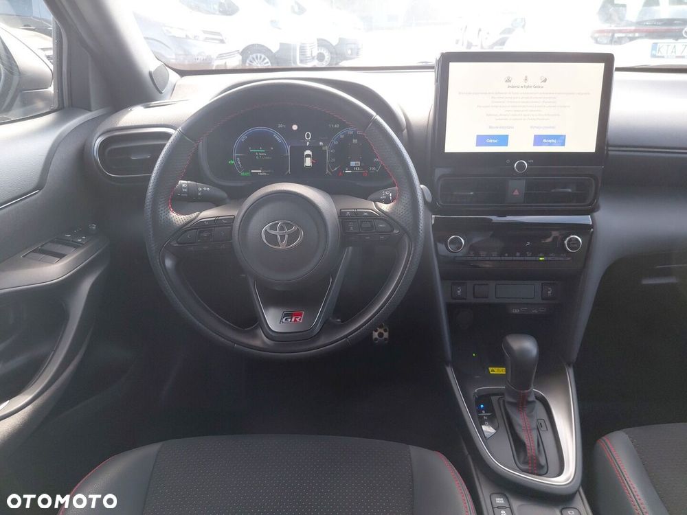 Toyota Yaris Cross Hybrid 1.5 GR Sport - 12