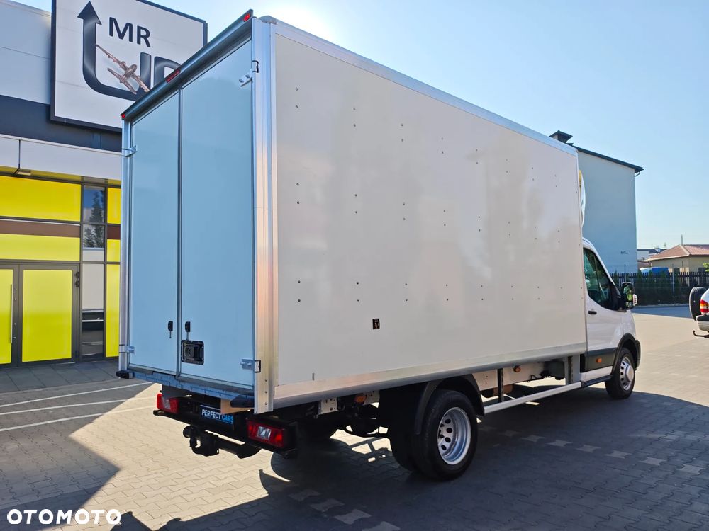 Ford Transit - 8