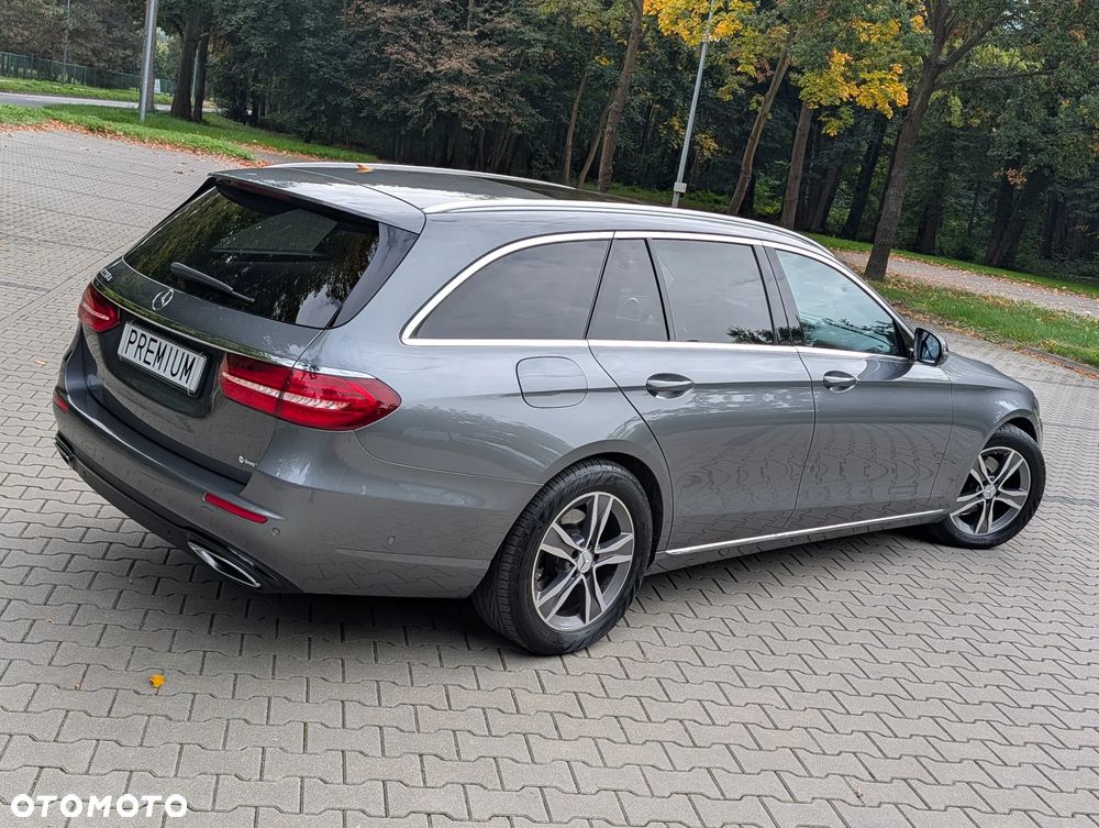 Mercedes-Benz Klasa E 220 d 9G-TRONIC Avantgarde - 23
