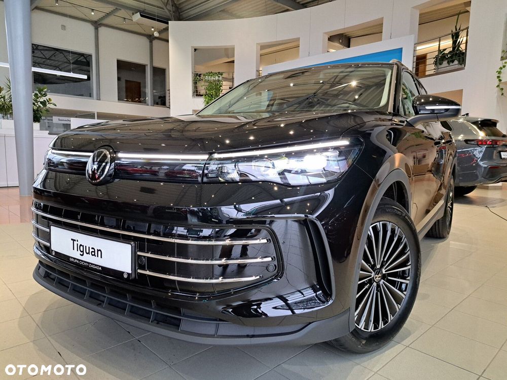 Volkswagen Tiguan 1.5 eHybrid PHEV 150kW Elegance DSG - 39