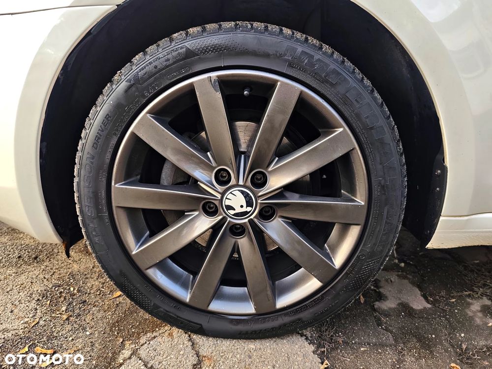 Skoda Octavia 2.0 TDI Style - 8