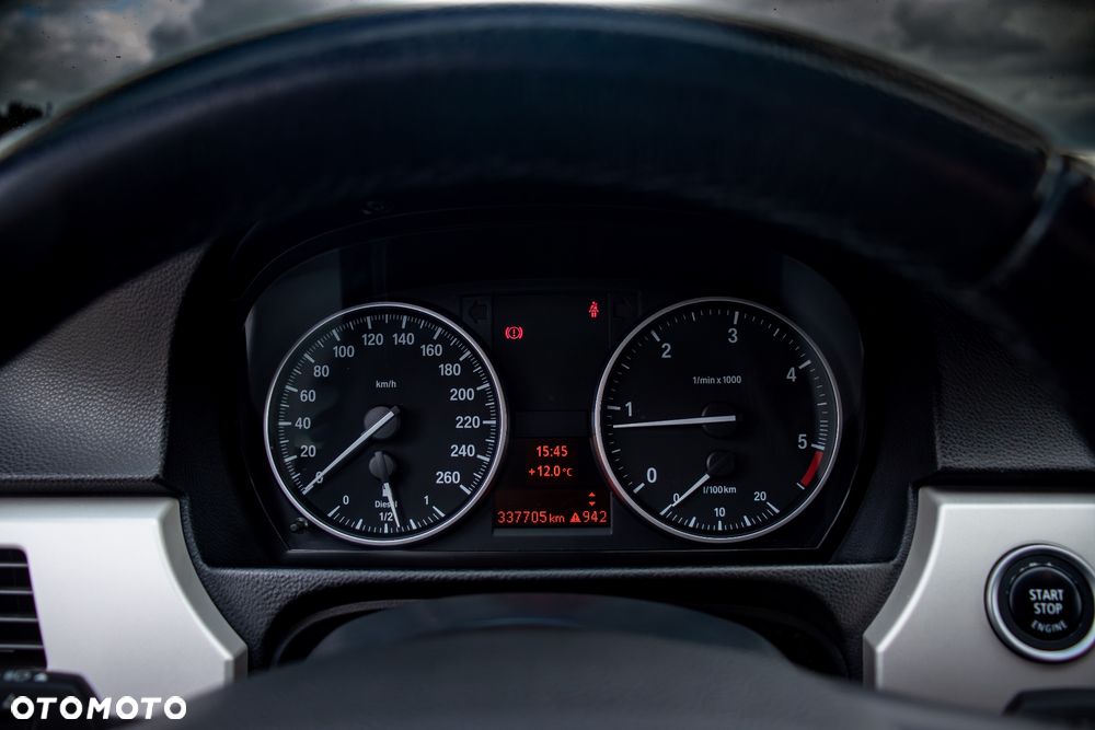 BMW Seria 3 - 21