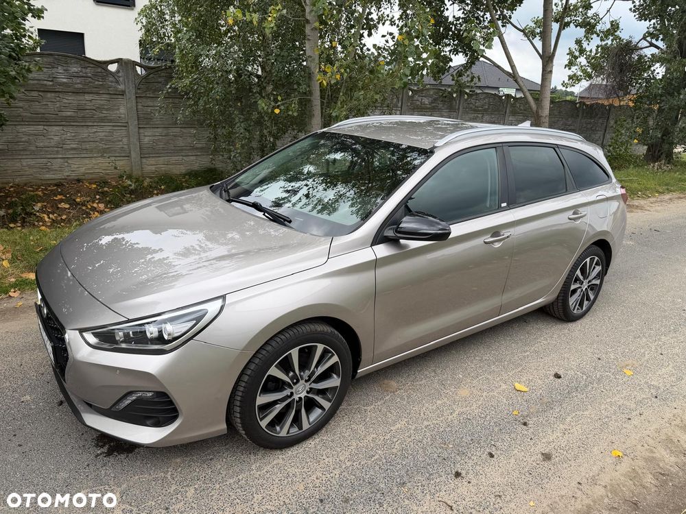 Hyundai i30 1.6 CRDI Prime - 1
