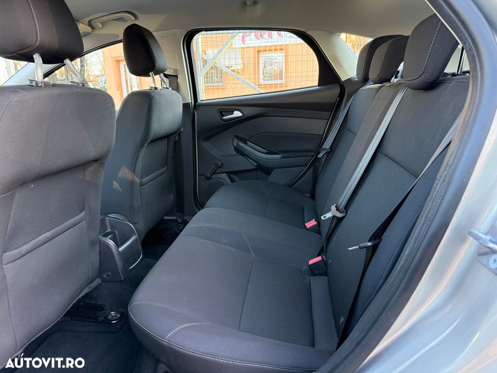 Ford Focus 1.0 EcoBoost Start Stop Trend - 11