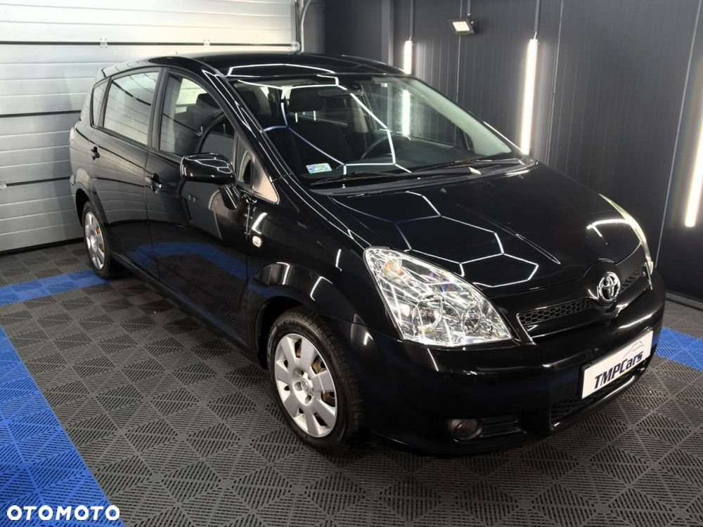 Toyota Corolla Verso - 17