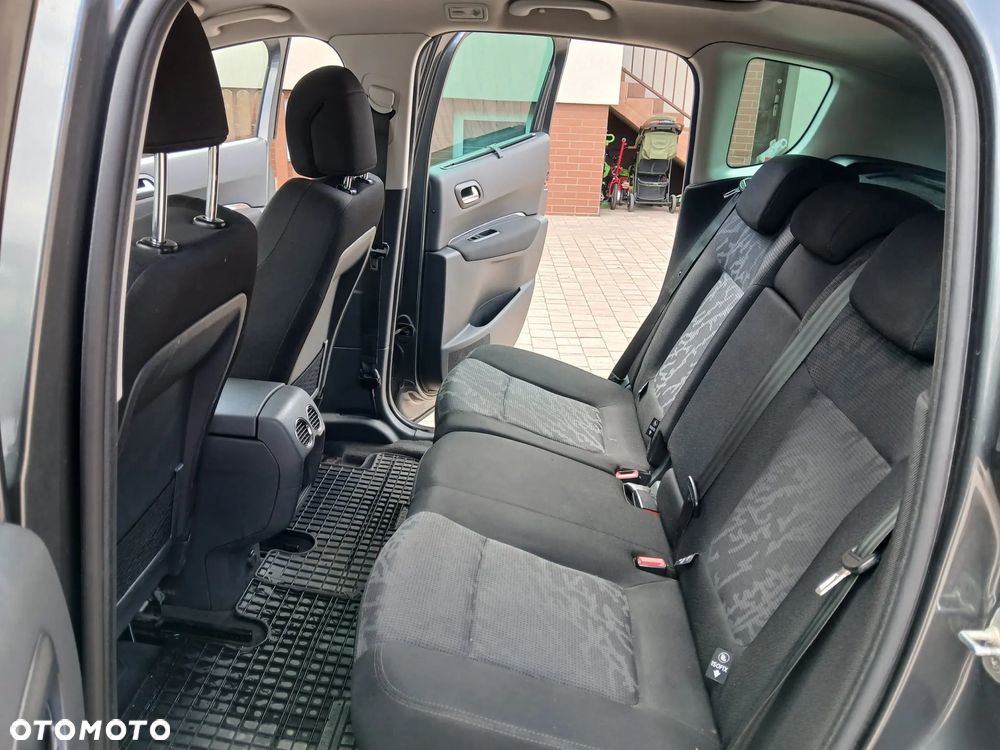 Peugeot 3008 1.6 HDi Premium - 4
