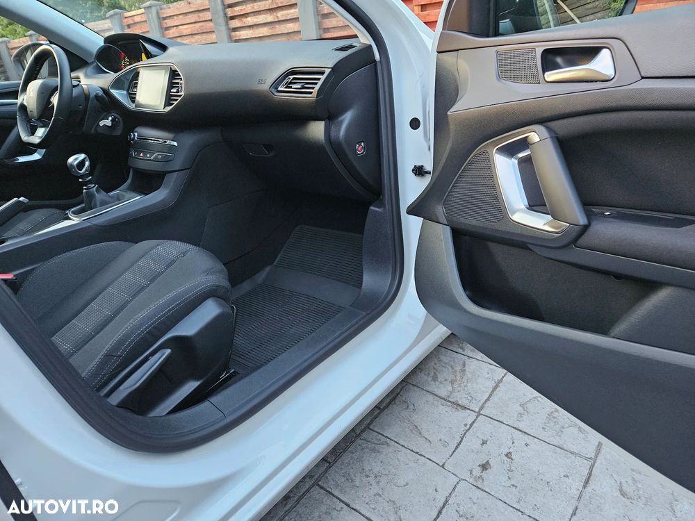 Peugeot 308 1.6 BlueHDi FAP STT Allure - 11