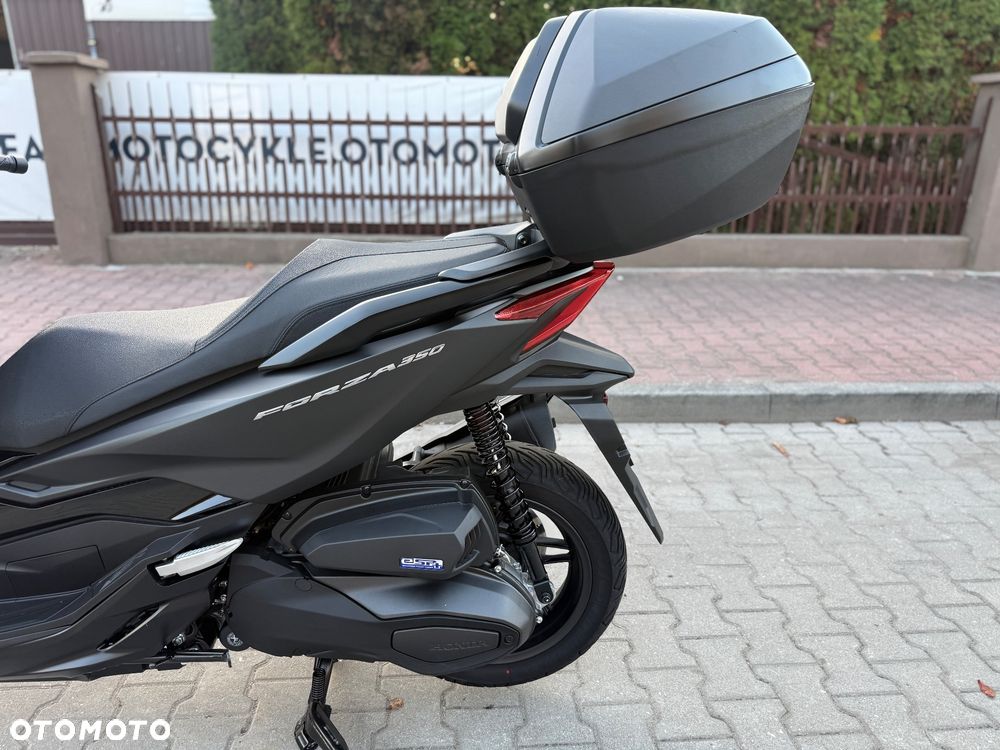 Honda NSS - 21