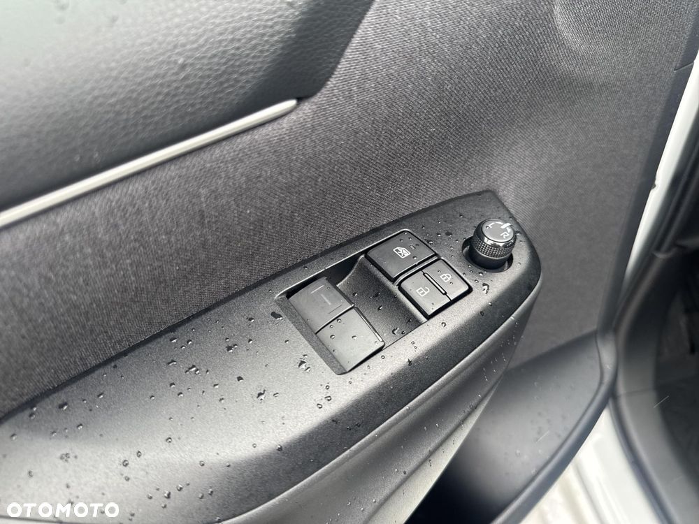 Toyota Yaris 1.5 Comfort CVT - 19