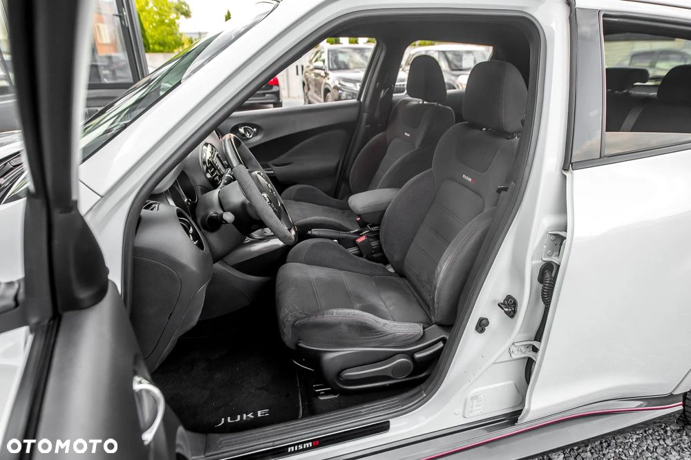 Nissan Juke 1.6 T Nismo 4x4 - 27