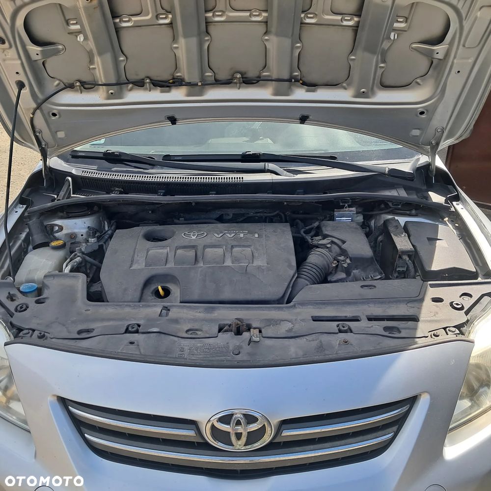 Toyota Corolla 1.6 VVT-i Luna Start - 5