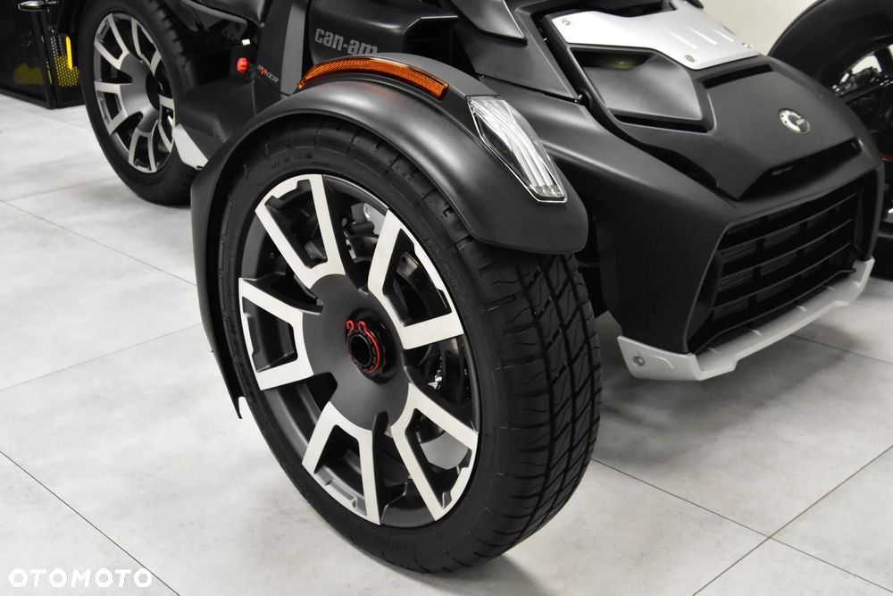 Can-Am Ryker - 24