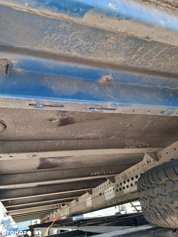 Mercedes-Benz ATEGO - 10