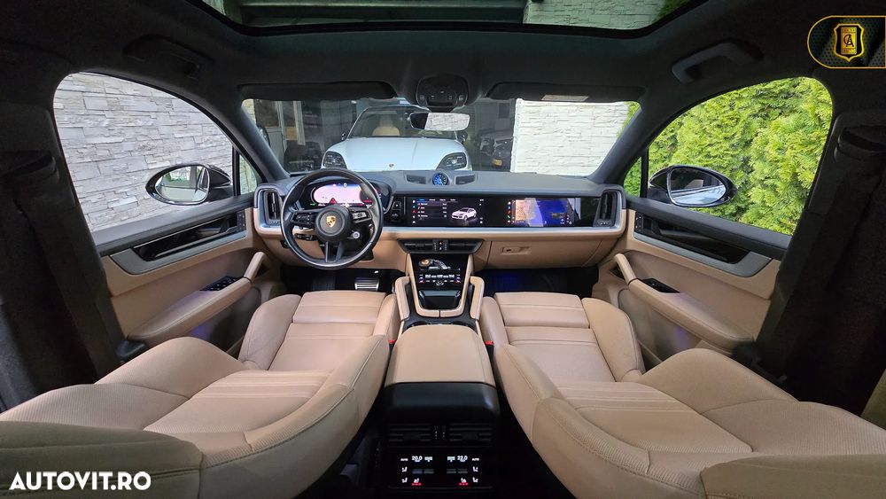 Porsche Cayenne Coupe - 25