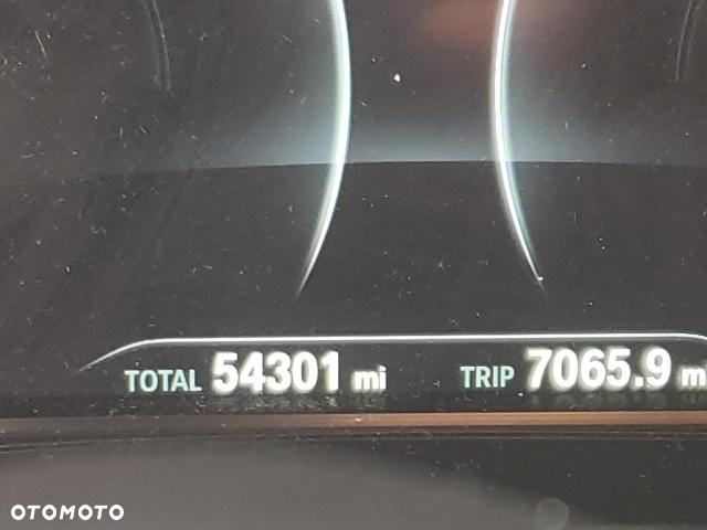 BMW Seria 5 530i - 8