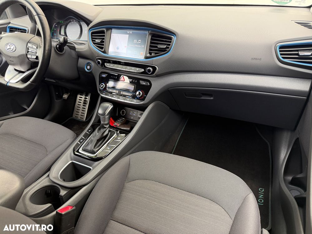 Hyundai IONIQ 1.6 GDI Style - 20
