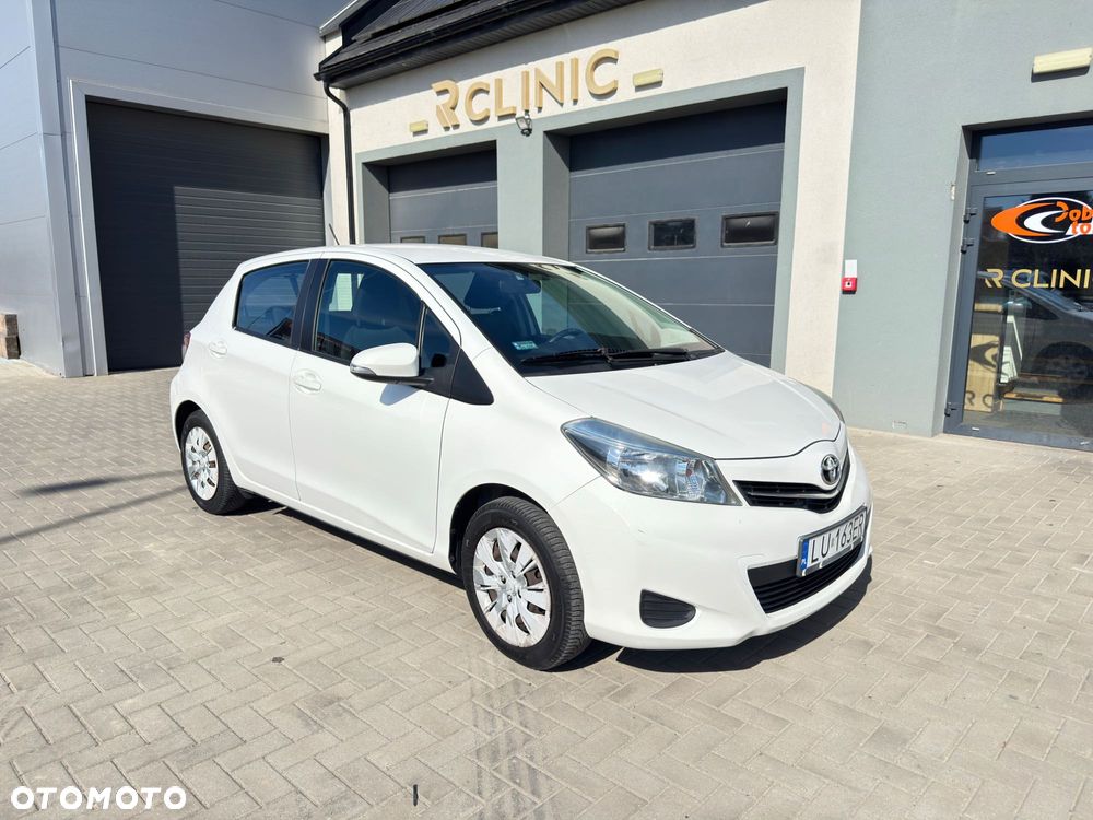 Toyota Yaris - 1