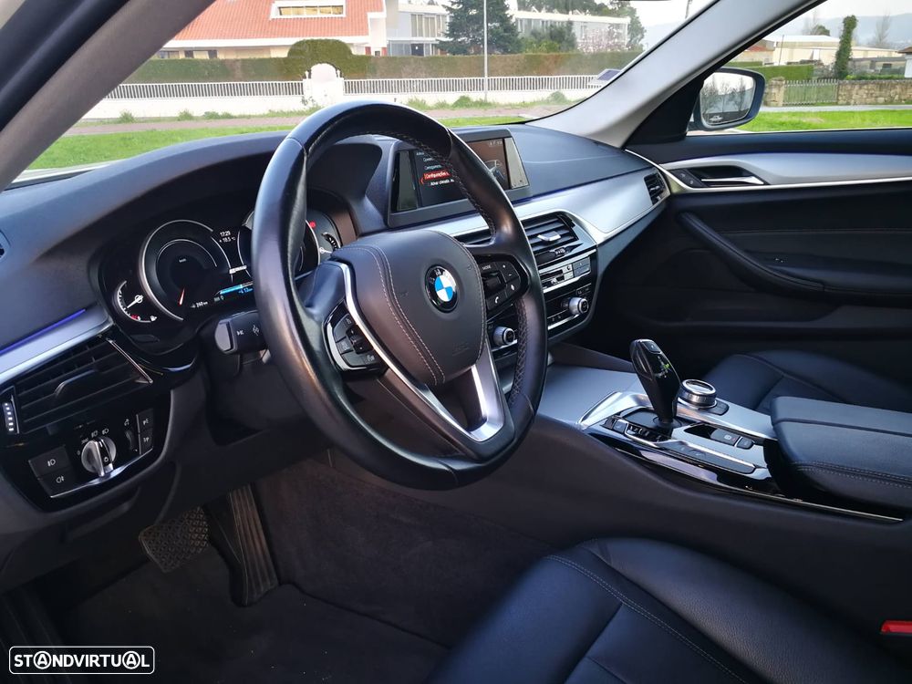 BMW 530 e iPerformance Line Luxury - 5