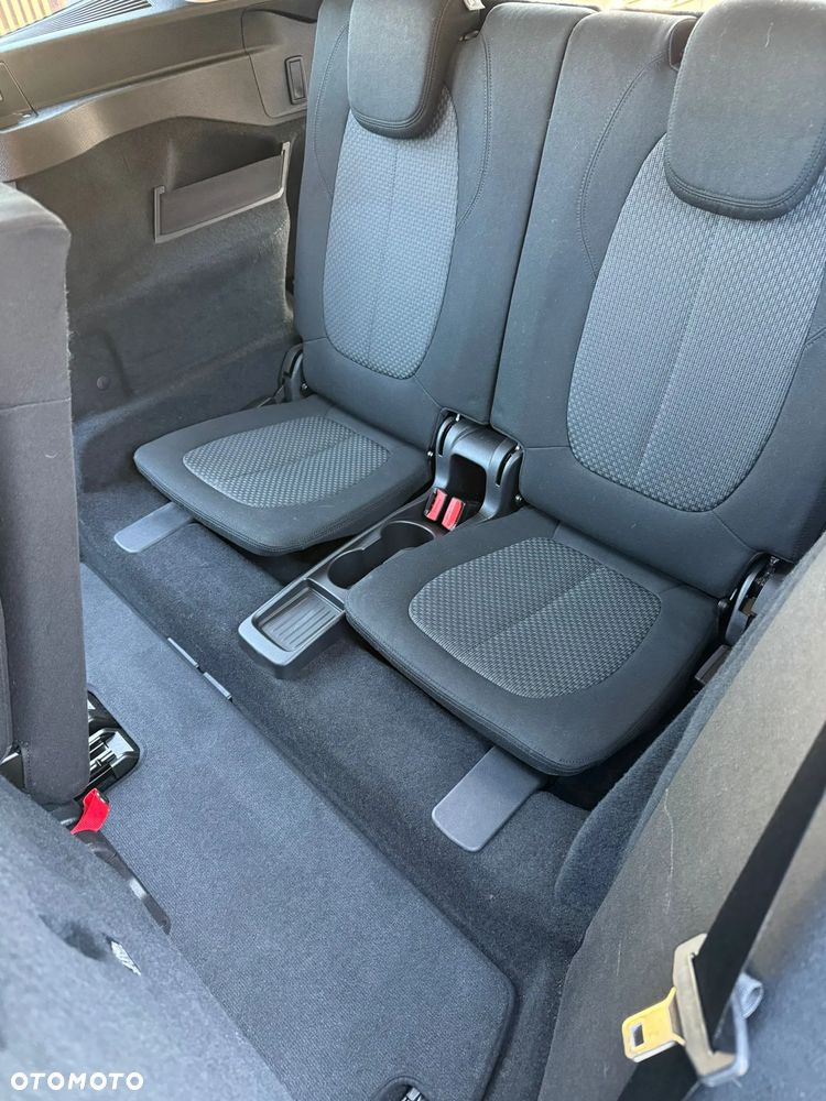 BMW Seria 2 218i Advantage - 16