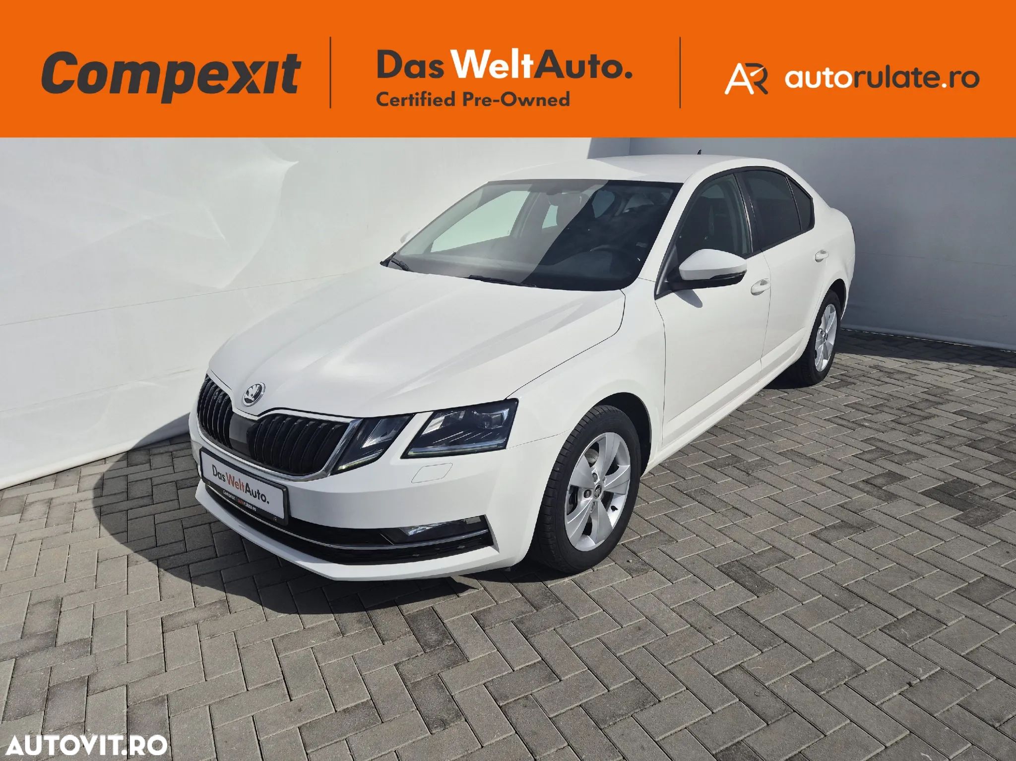 Skoda Octavia 2.0 TDI DSG Style - 1