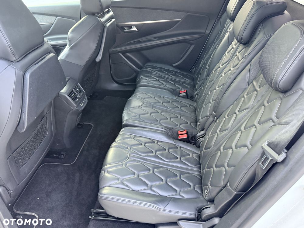 Peugeot 5008 BlueHDi 150 Allure - 14