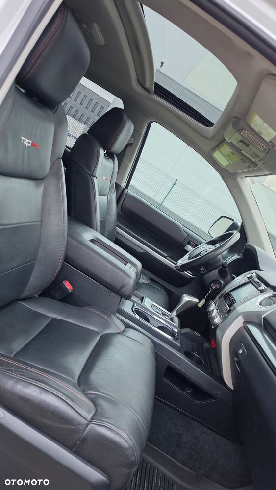 Toyota Tundra - 15