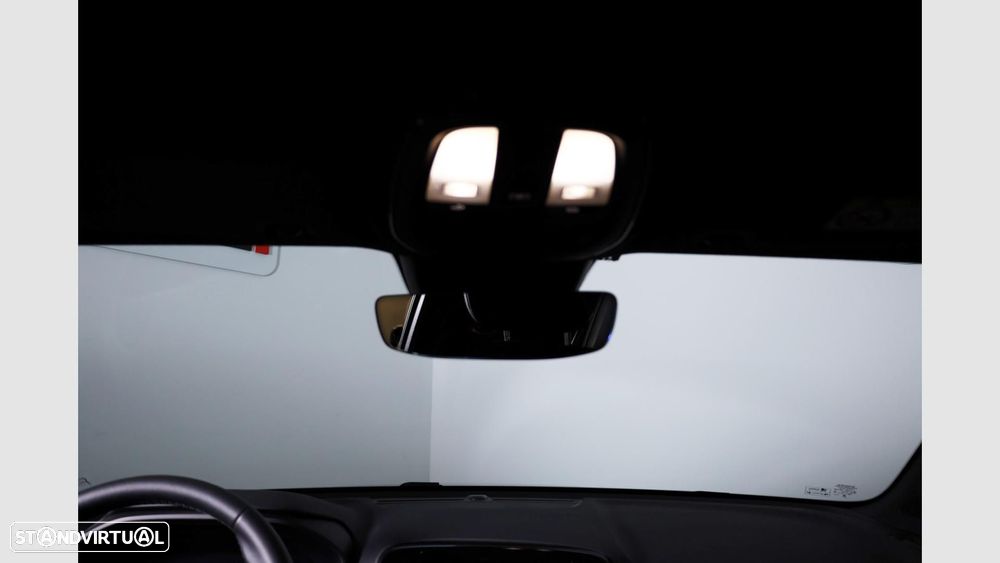 Volvo EC40 82 kWh Single Motor Extended Range Black Edition - 15