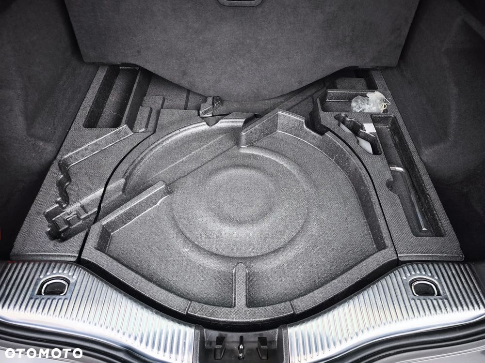 Ford Mondeo 2.0 TDCi ECOnetic Start-Stopp Titanium - 34