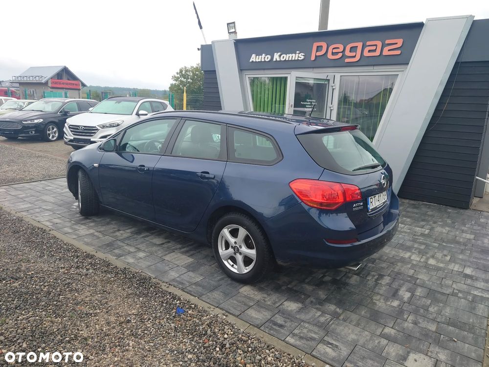 Opel Astra 1.4 Turbo Color Edition - 3