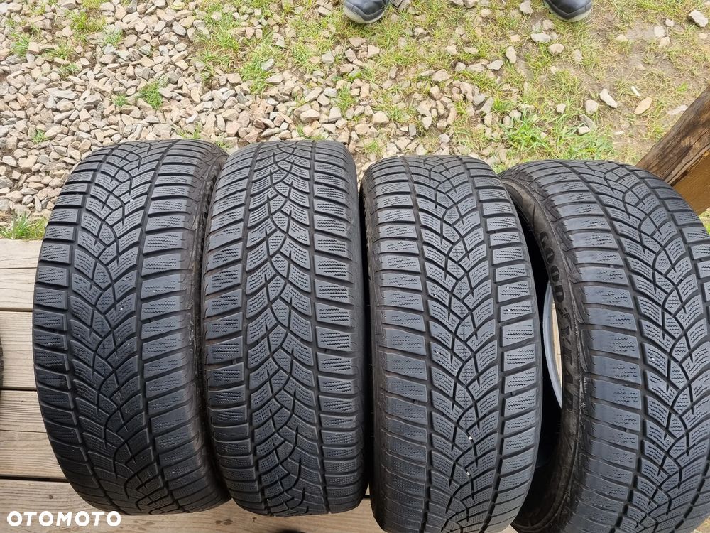 Opony Goodyear ULTRAGRIP PERFORMANCE+ 215/60R16 99H 2021r, 5,5/5mm db stan - 1