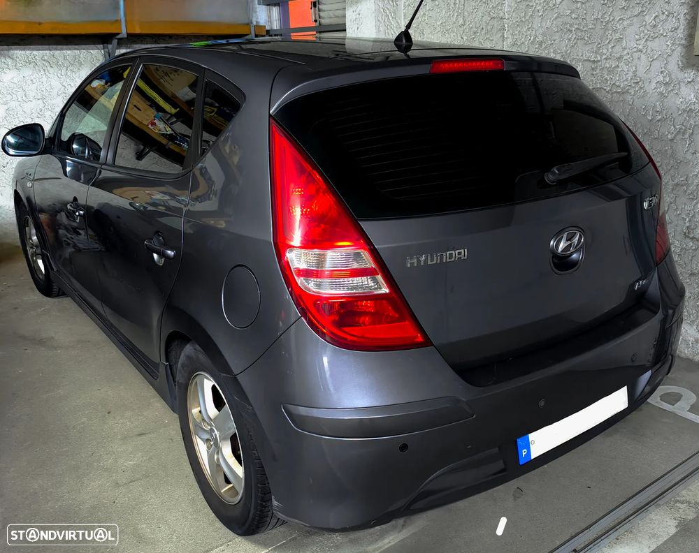 Hyundai i30 1.6 CRDI Comfort CPF - 2