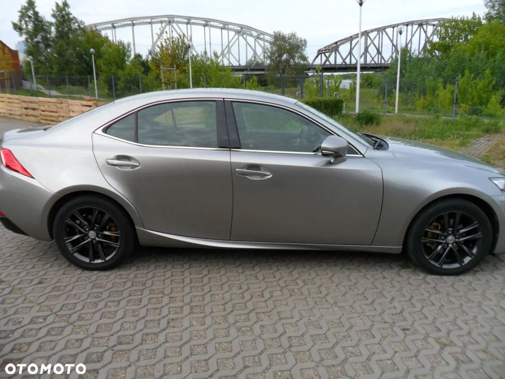 Lexus IS 250 Comfort - 4