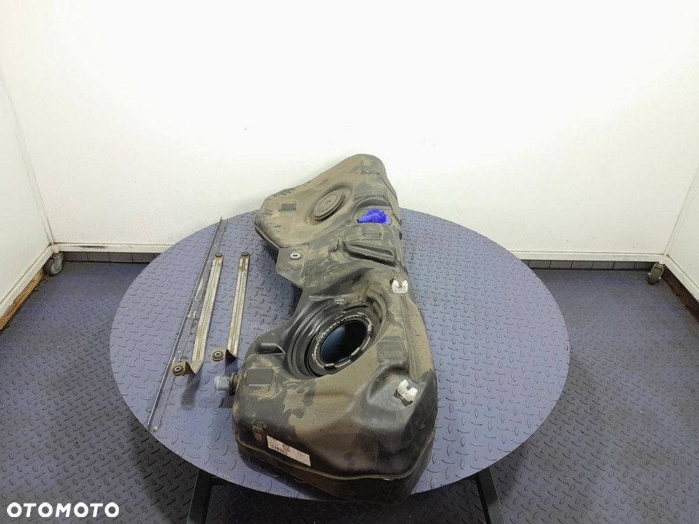 BMW 4 G26 ZBIORNIK BAK PALIWA DIESEL 7449036 - 2