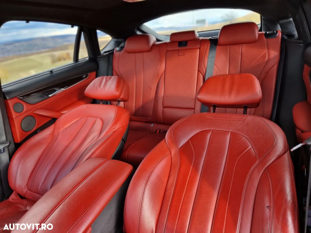 BMW X6 xDrive50i - 8