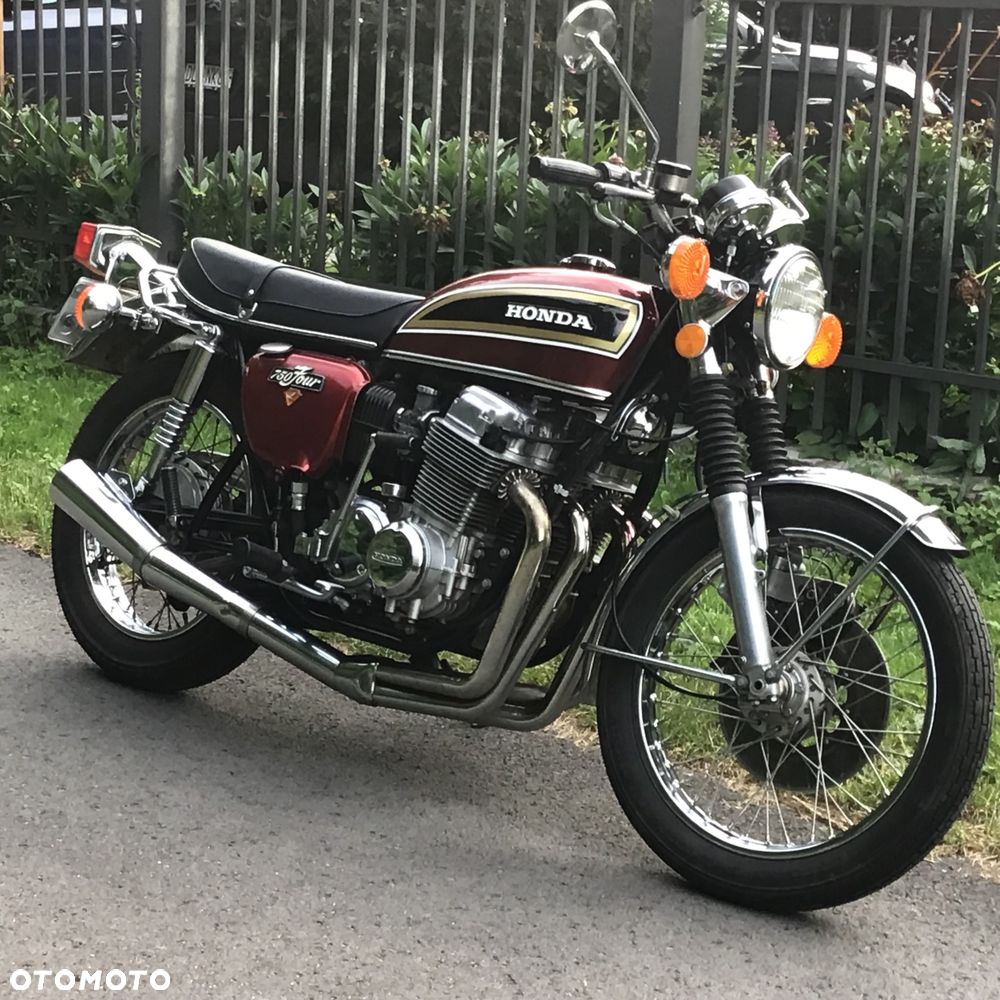 Honda CB - 1