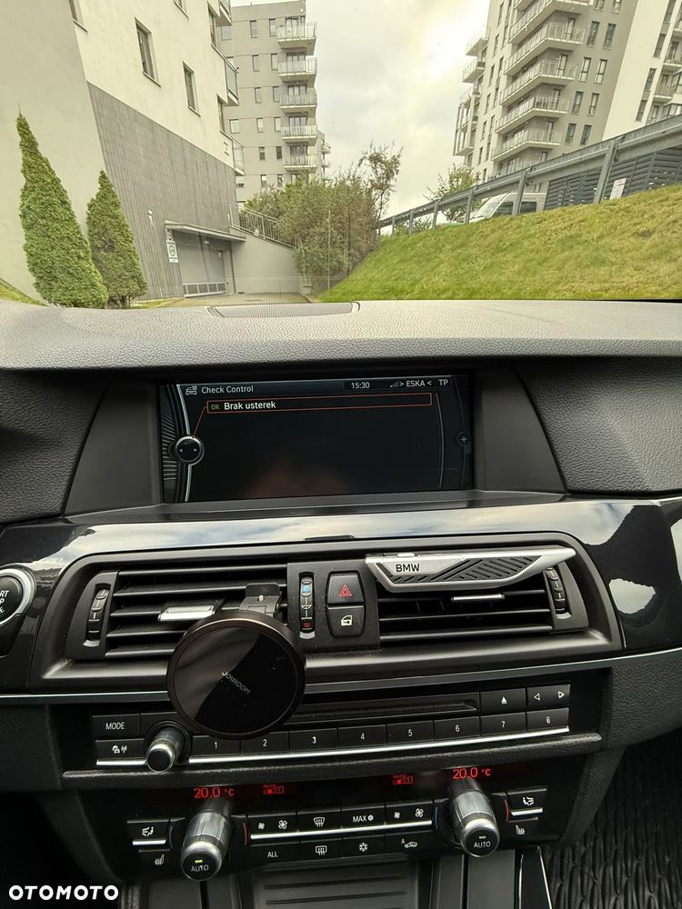 BMW Seria 5 520d - 8