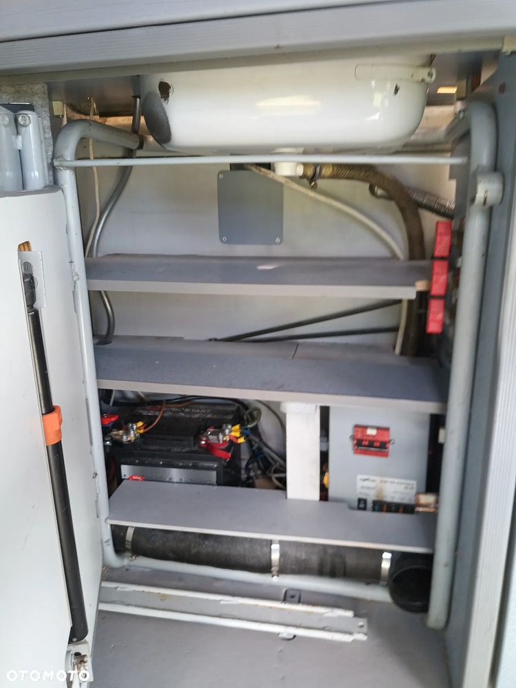 Volkswagen California - 11