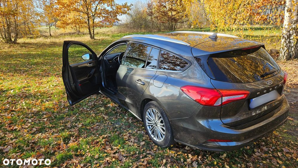 Ford Focus 1.5 EcoBoost Titanium X - 6