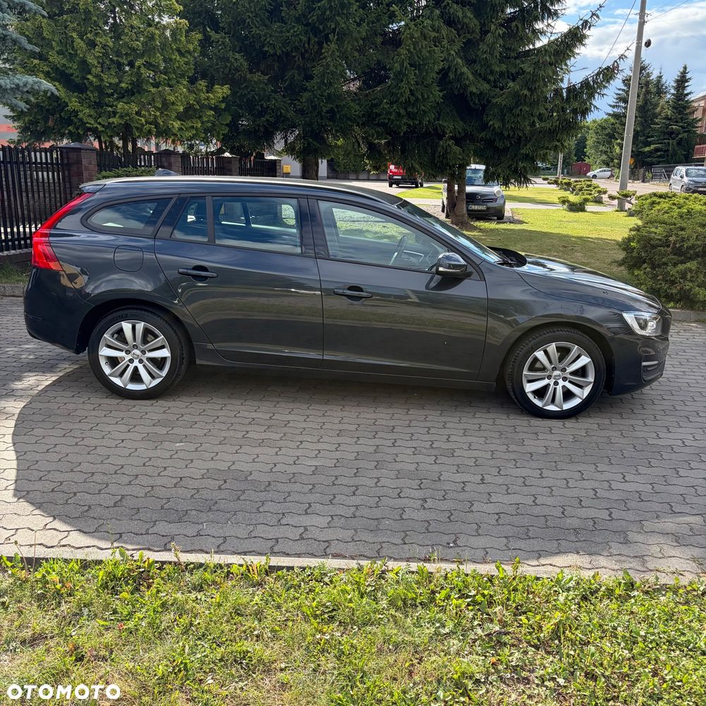 Volvo V60 D4 Business Edition - 5