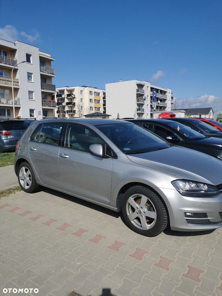 Volkswagen Golf 1.4 TSI BMT Highline - 1