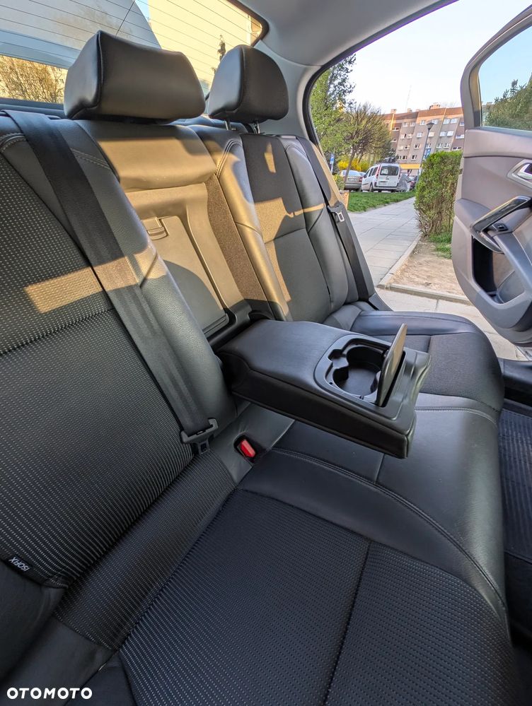 Peugeot 508 1.6 e-THP Allure S&S - 15