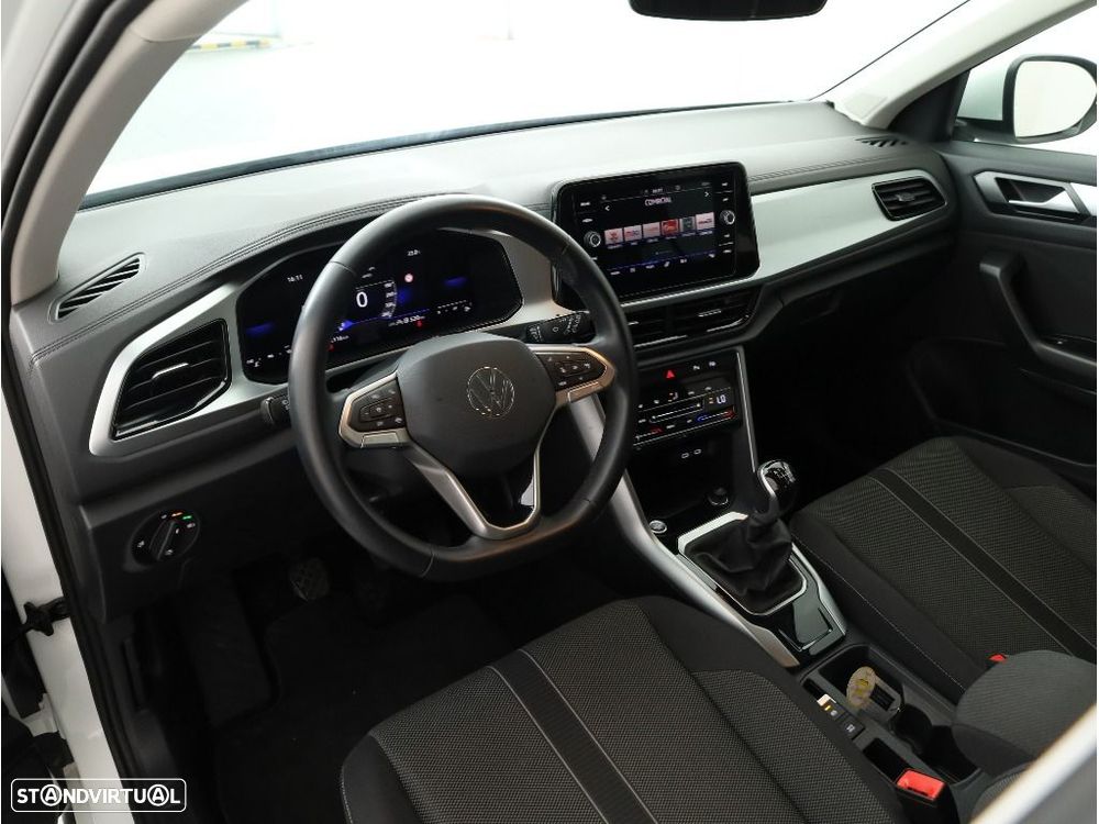 VW T-Roc 1.0 TSI Urban - 13