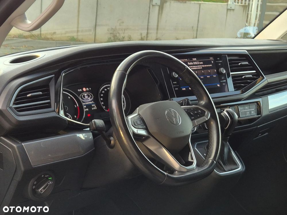 Volkswagen Multivan - 19