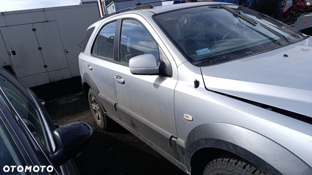 36052 Kia Sorento I model od 02-07 silnik 2.4 G4JS skrzynia GU04G lakier AW - 5