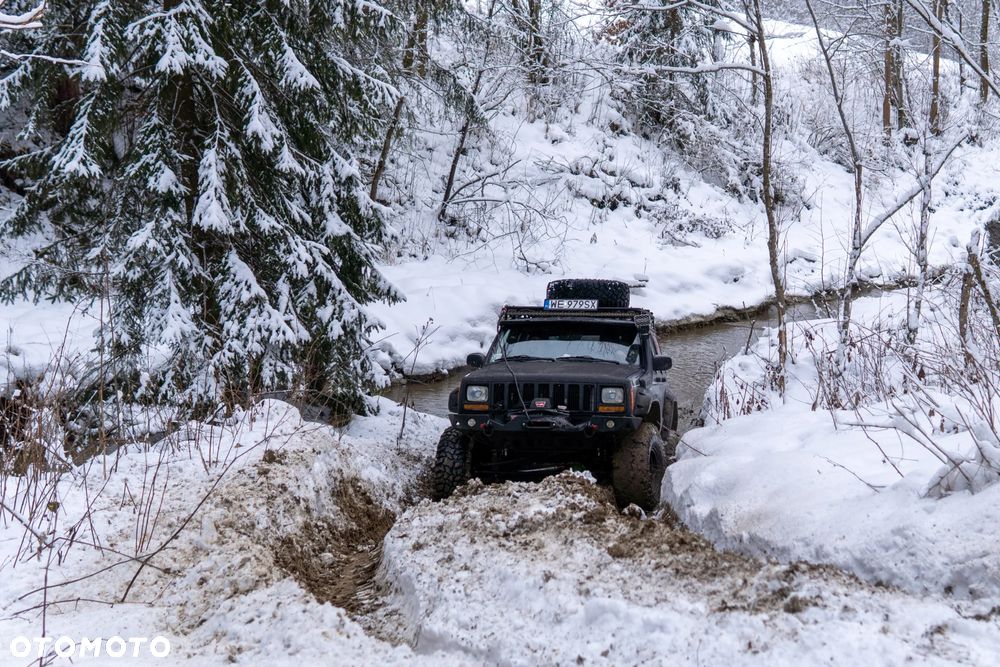 Jeep Cherokee 4.0 Limited - 6