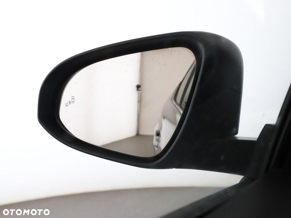 Toyota C-HR 1.8 Hybrid GPF Style - 36